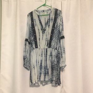 Romeo + Juliet beach cover up